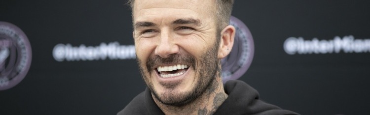 乐鱼体育在线-曼晚：贝克汉姆出席达沃斯世界经济论坛，被问及布鲁克林直接走开