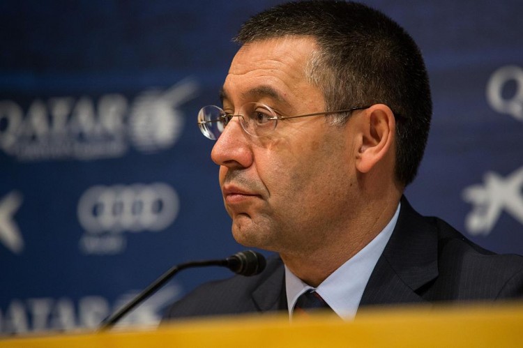 世界报:内格雷拉曾威胁勒索巴托梅乌,将公布巴萨的违规行为